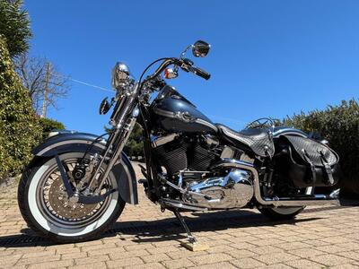 Harley-Davidson 1450 Heritage Springer (2000 - 03) - FLSTS usata
