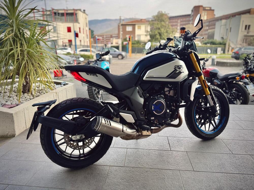 CFMOTO 700CL-X Heritage (2021 - 26) (4)