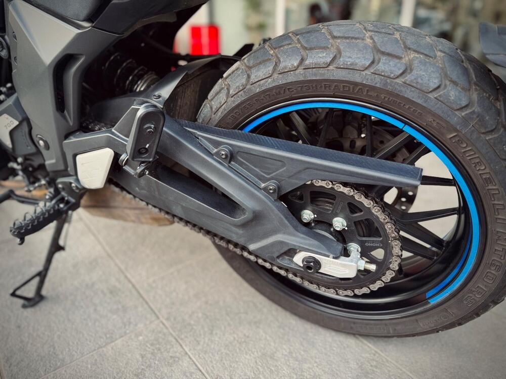 CFMOTO 700CL-X Heritage (2021 - 26) (16)