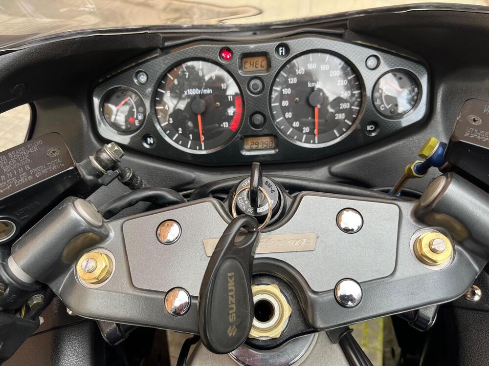 Suzuki GSX 1300 R Hayabusa (1999 - 06) (3)