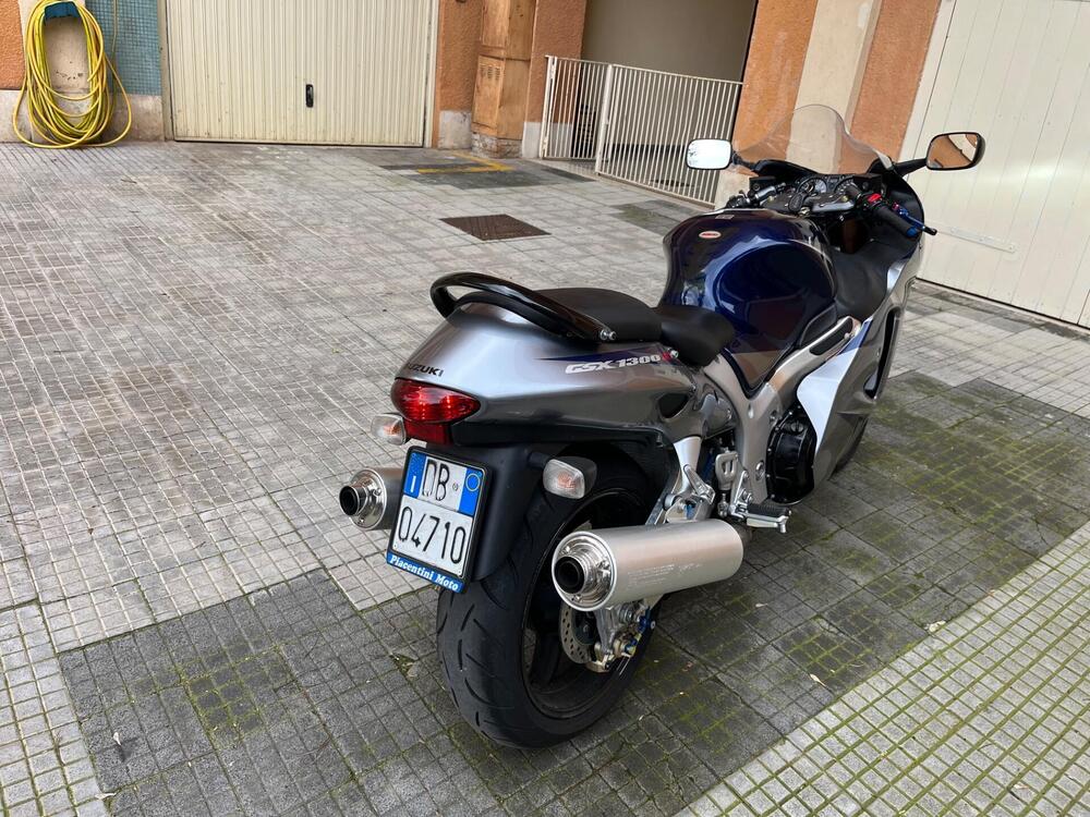 Suzuki GSX 1300 R Hayabusa (1999 - 06) (4)