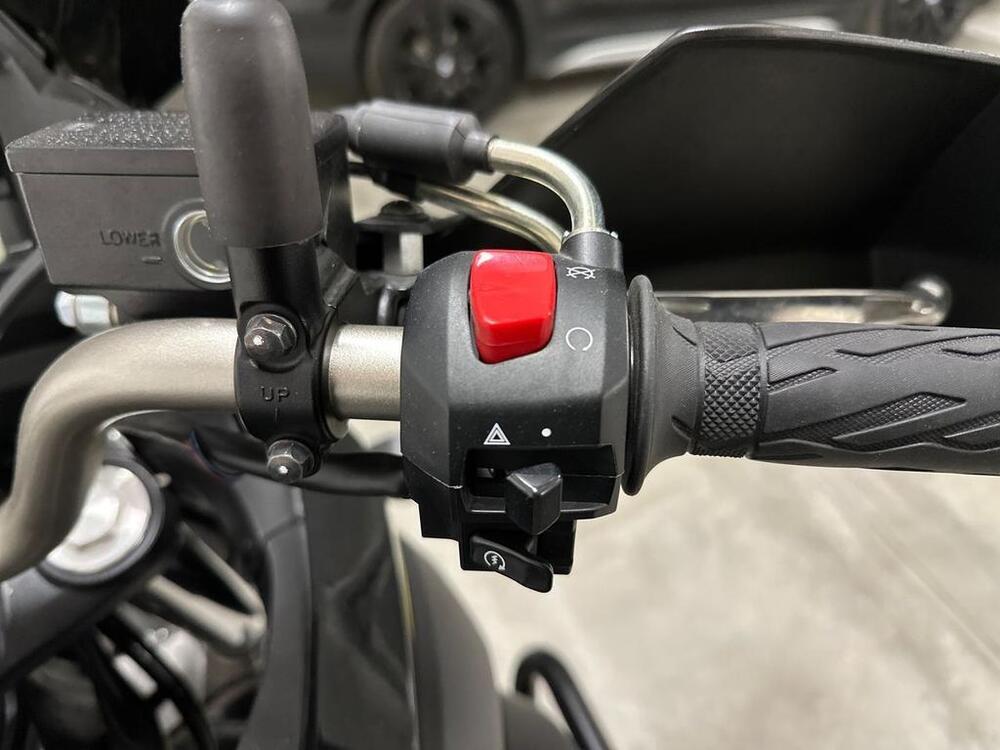 Suzuki V-Strom 650 (2021 - 25) (8)