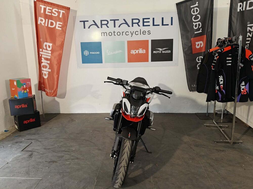 Aprilia Tuono 457 (2025 - 26) (2)