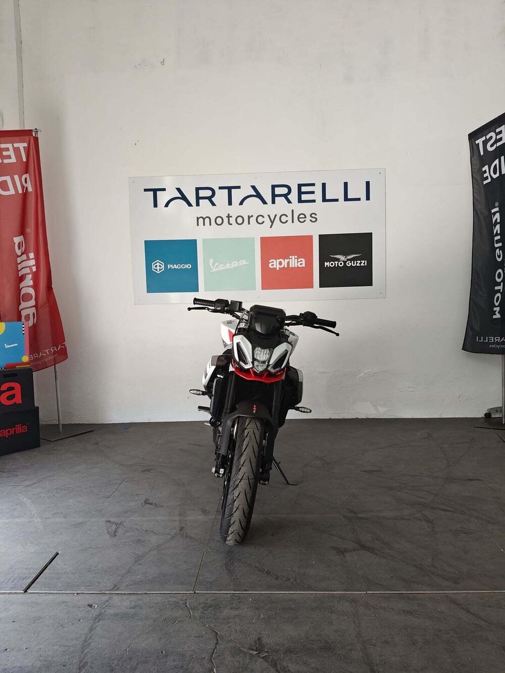 Aprilia Tuono 457 (2025 - 26) (6)