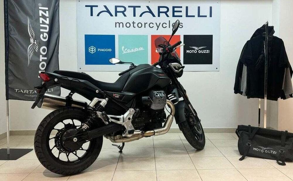 Moto Guzzi V85 Strada (2024 - 26) (7)