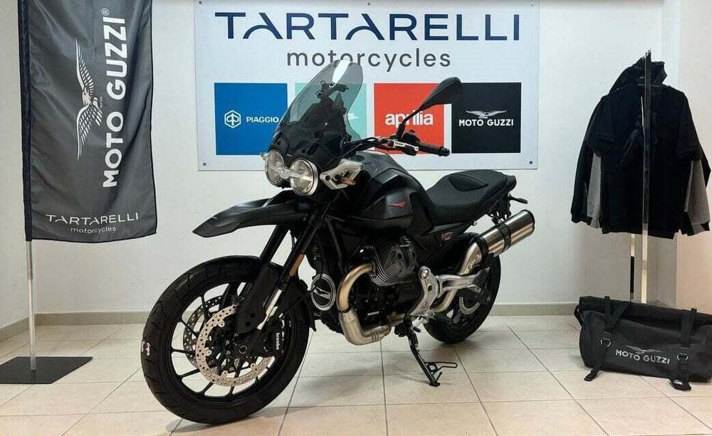 Moto Guzzi V85 Strada (2024 - 26) (2)