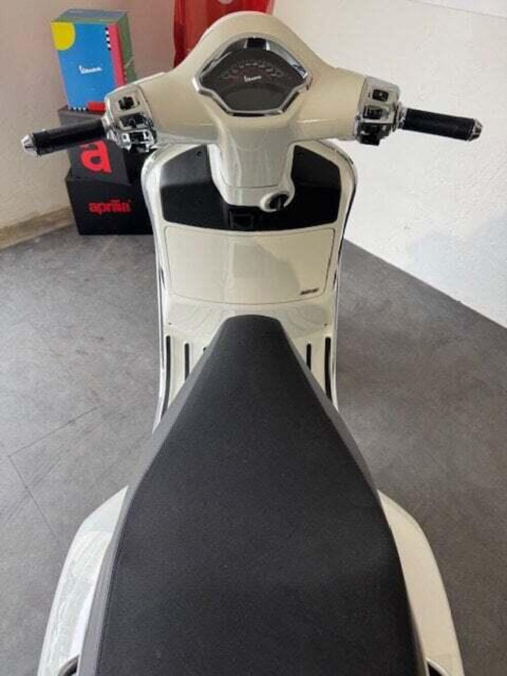 Vespa GTS 125 (2025 - 26) (8)