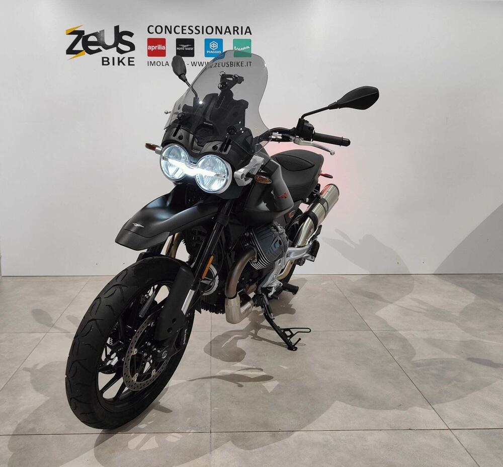 Moto Guzzi V85 Strada (2024 - 26) (11)