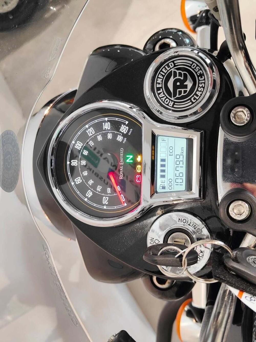 Royal Enfield Classic 350 (2021 - 26) (6)