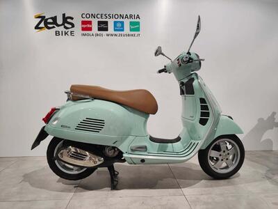 Vespa GTS 300 Hpe (2019) usata
