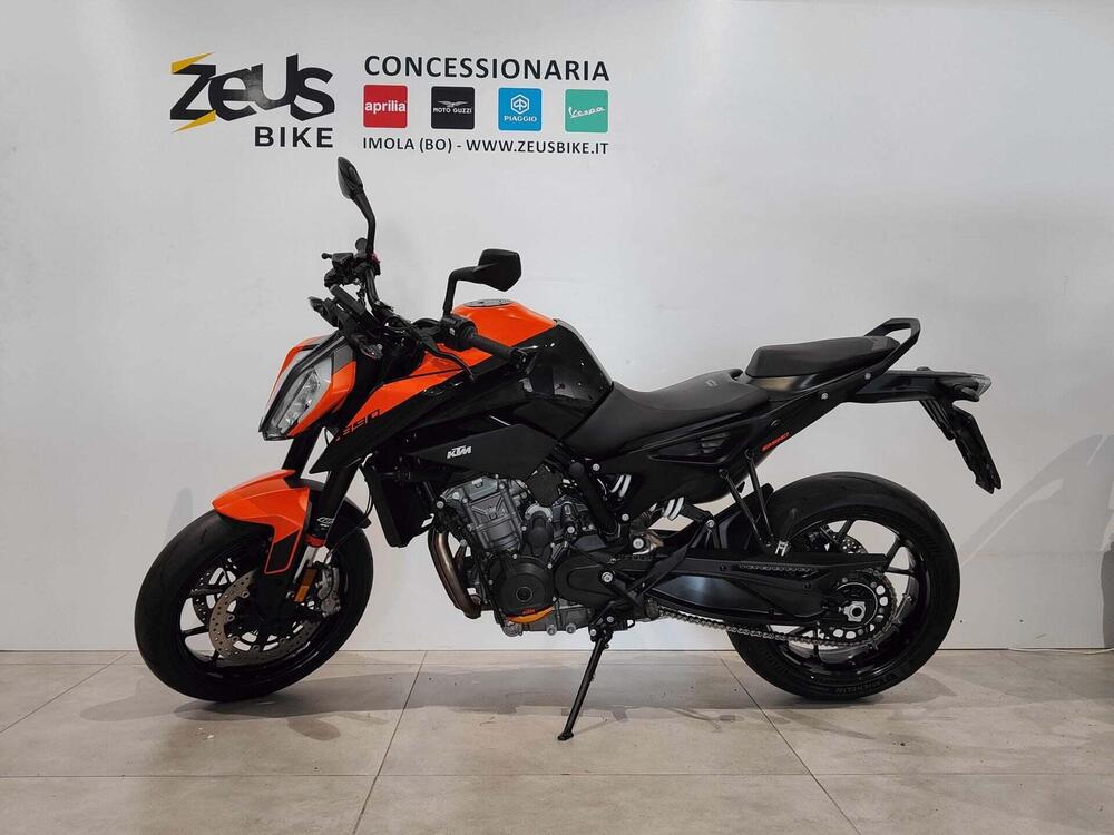 KTM 890 Duke (2021 - 23) (2)