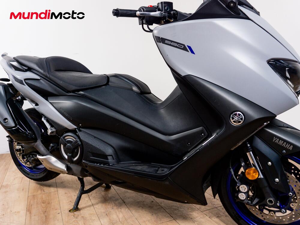 Yamaha T-Max 560 (2020 - 21) (5)