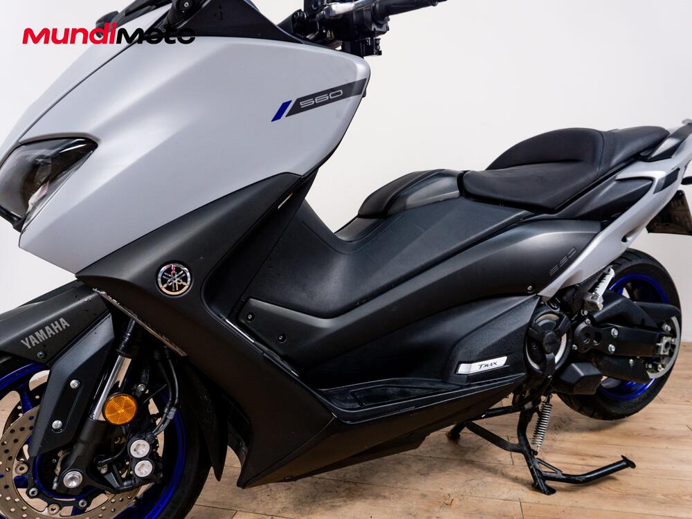Yamaha T-Max 560 (2020 - 21) (9)