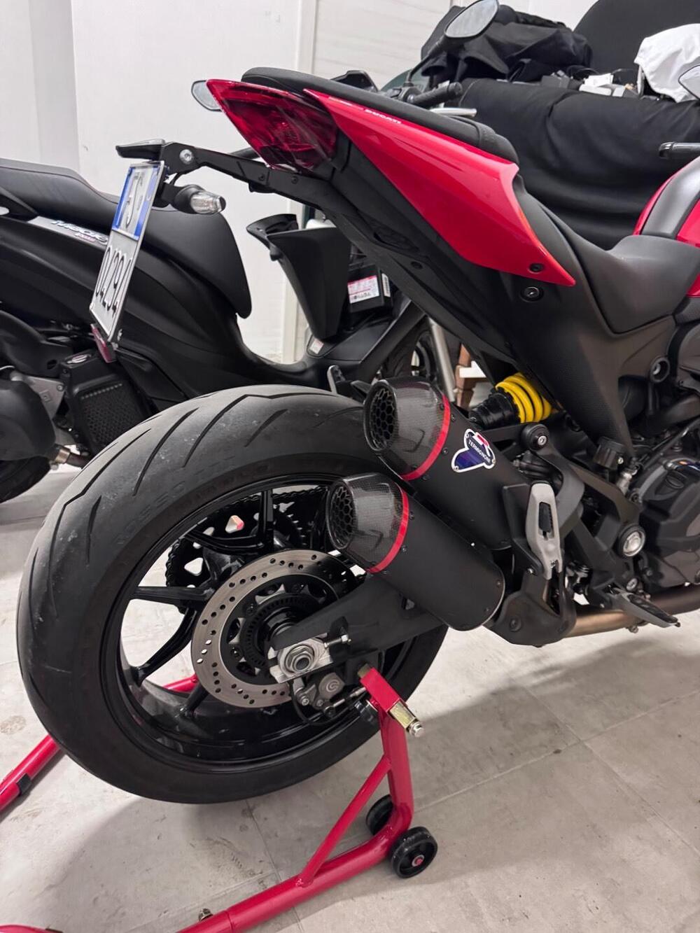 Ducati Monster 937 + (2021 - 25) (12)