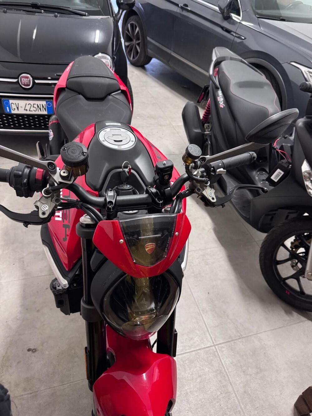 Ducati Monster 937 + (2021 - 25) (14)