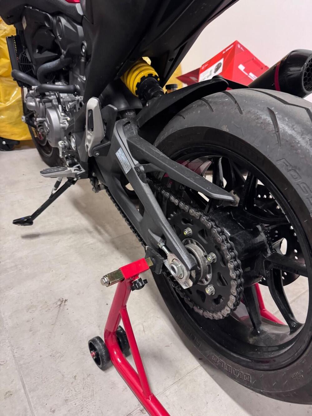 Ducati Monster 937 + (2021 - 25) (15)