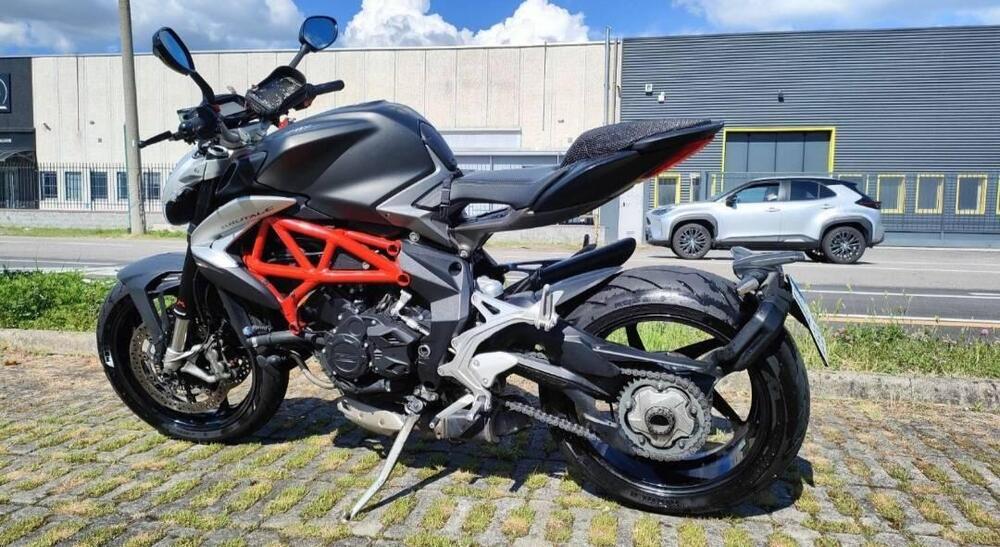 MV Agusta Brutale 800 EAS ABS (2016 - 19)