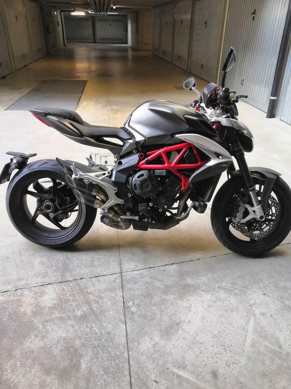 MV Agusta Brutale 800 EAS ABS (2016 - 19) (5)