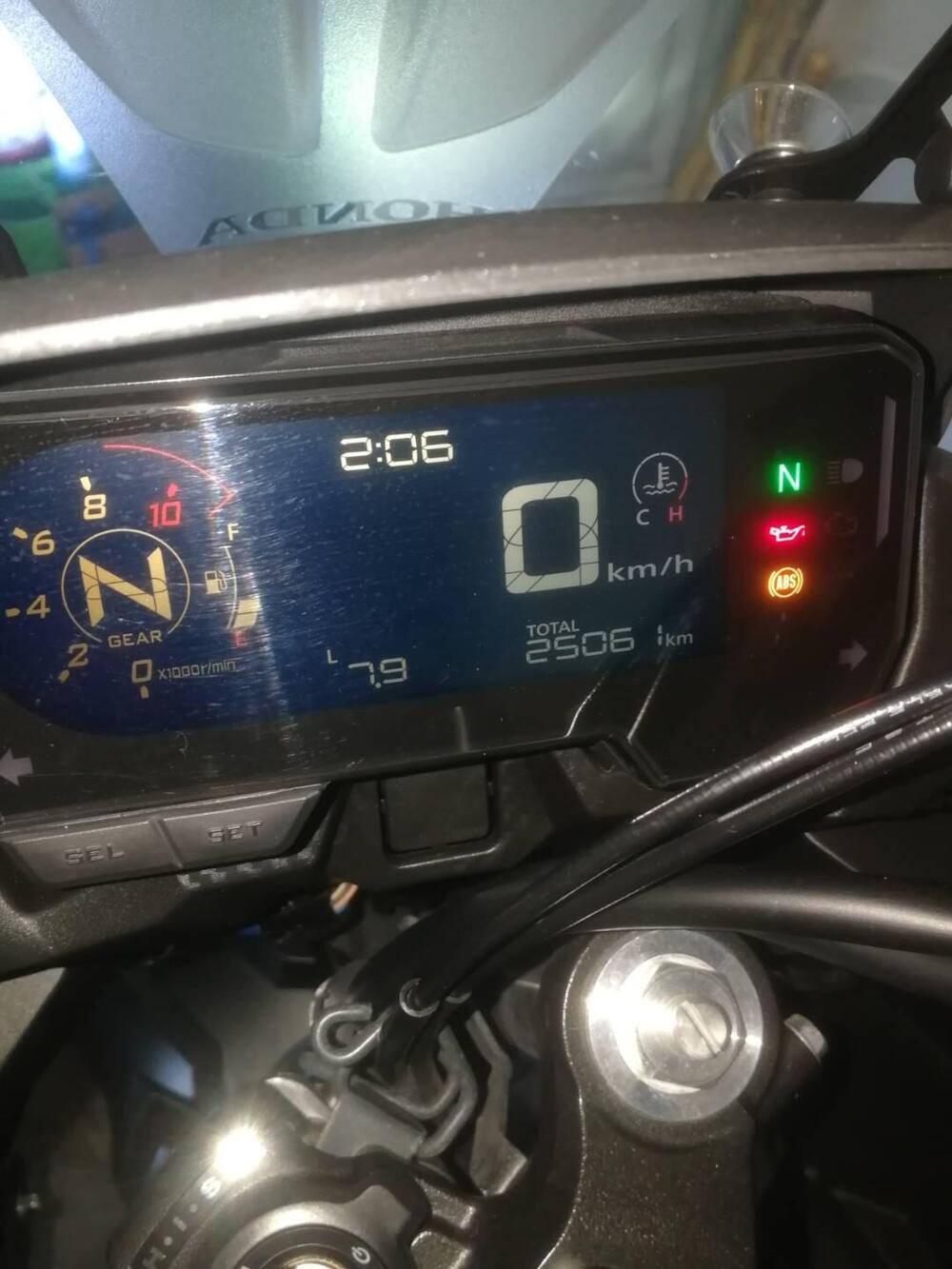 Honda CB 500 X (2021) (8)