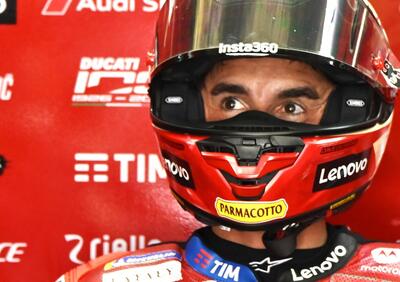 MotoGP 2026. GP delle Americhe. Marc Márquez, 1° nonostante la caduta: Ho dolore ovunque, ogni anno compaiono nuove buche [VIDEO]