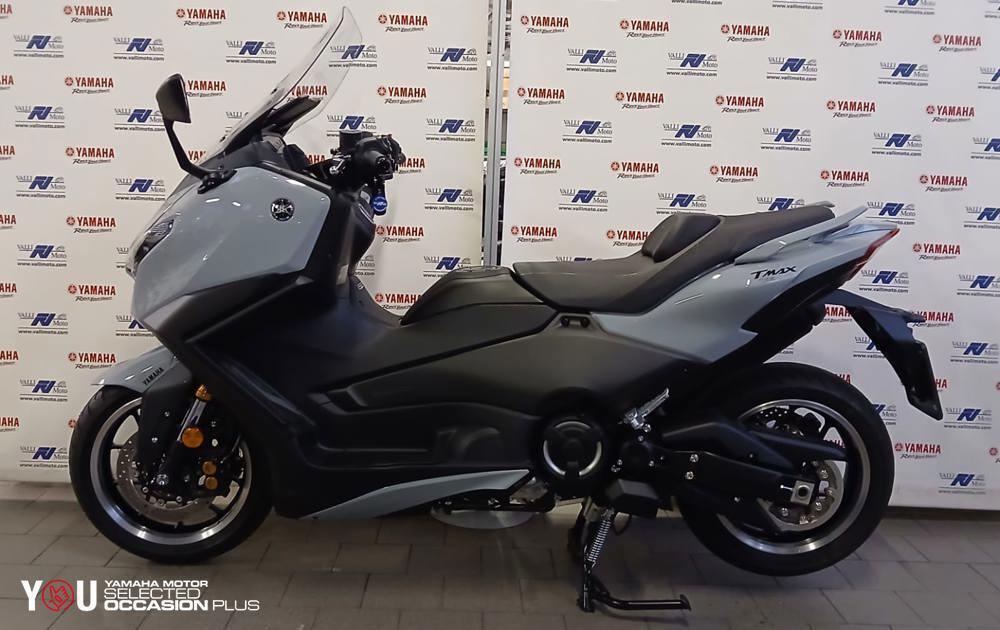 Yamaha T-Max 560 Tech Max (2025 - 26) (2)
