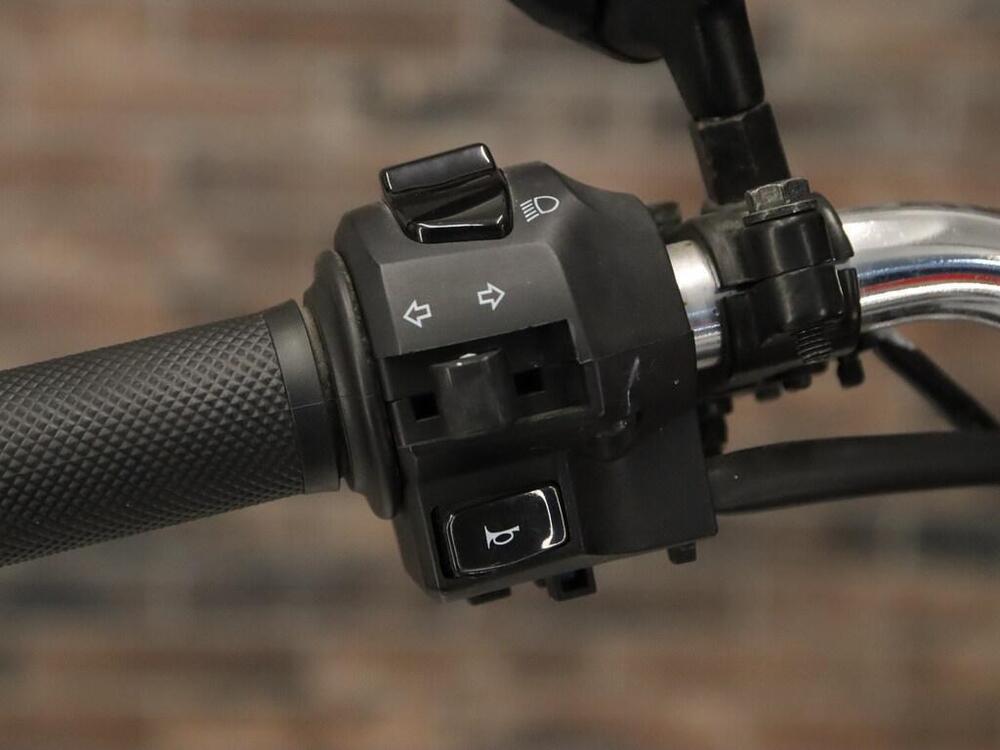 Royal Enfield Interceptor 650 (2021 - 26) (13)