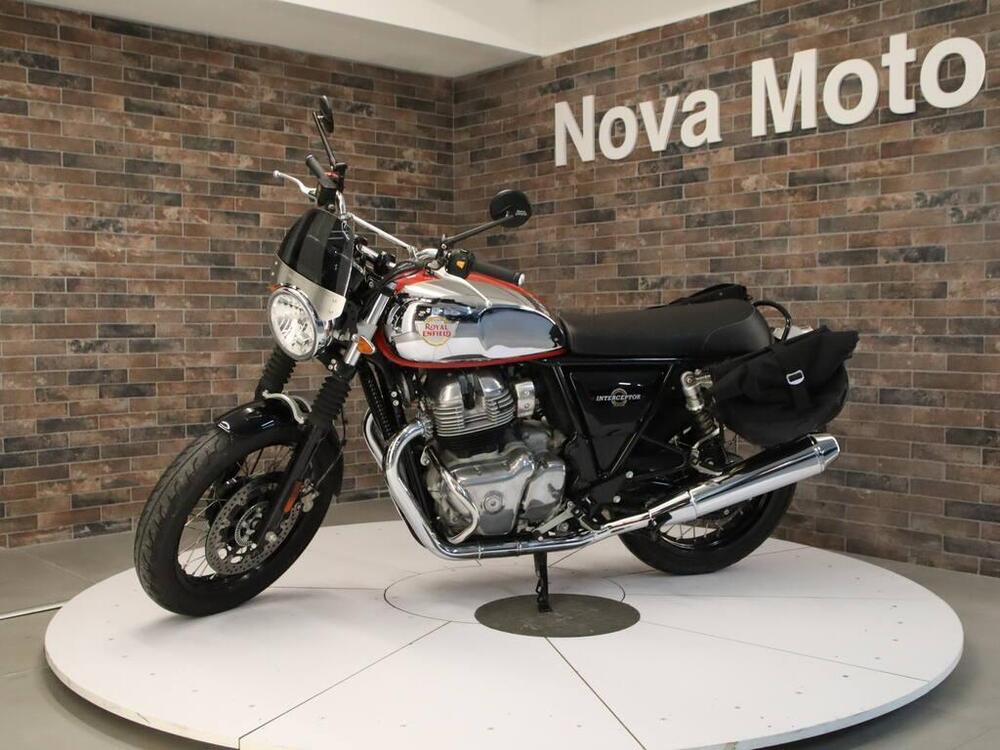 Royal Enfield Interceptor 650 (2021 - 26) (2)