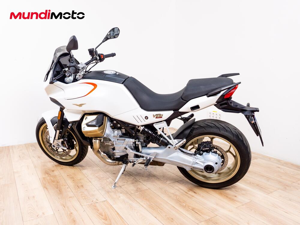 Moto Guzzi V100 Mandello (2022 - 24) (7)