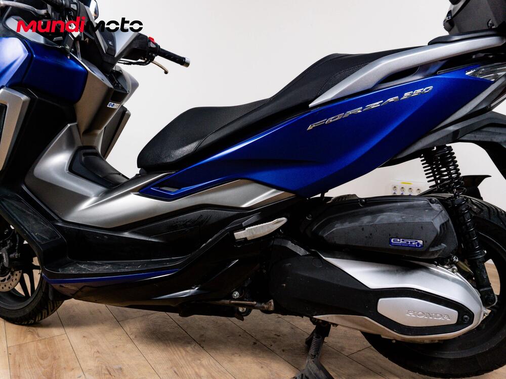 Honda Forza 350 (2025 - 26) (10)
