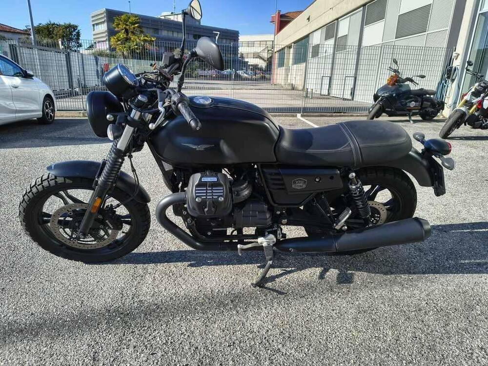 Moto Guzzi V7 III Special (2017 - 20) (4)