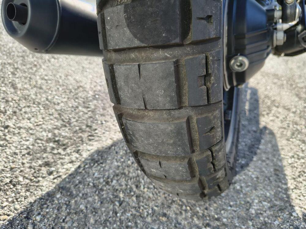 Moto Guzzi V7 III Special (2017 - 20) (8)