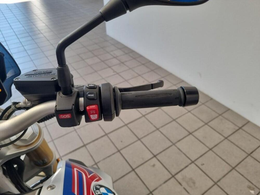 Bmw R 1250 R (2021 - 25) (10)