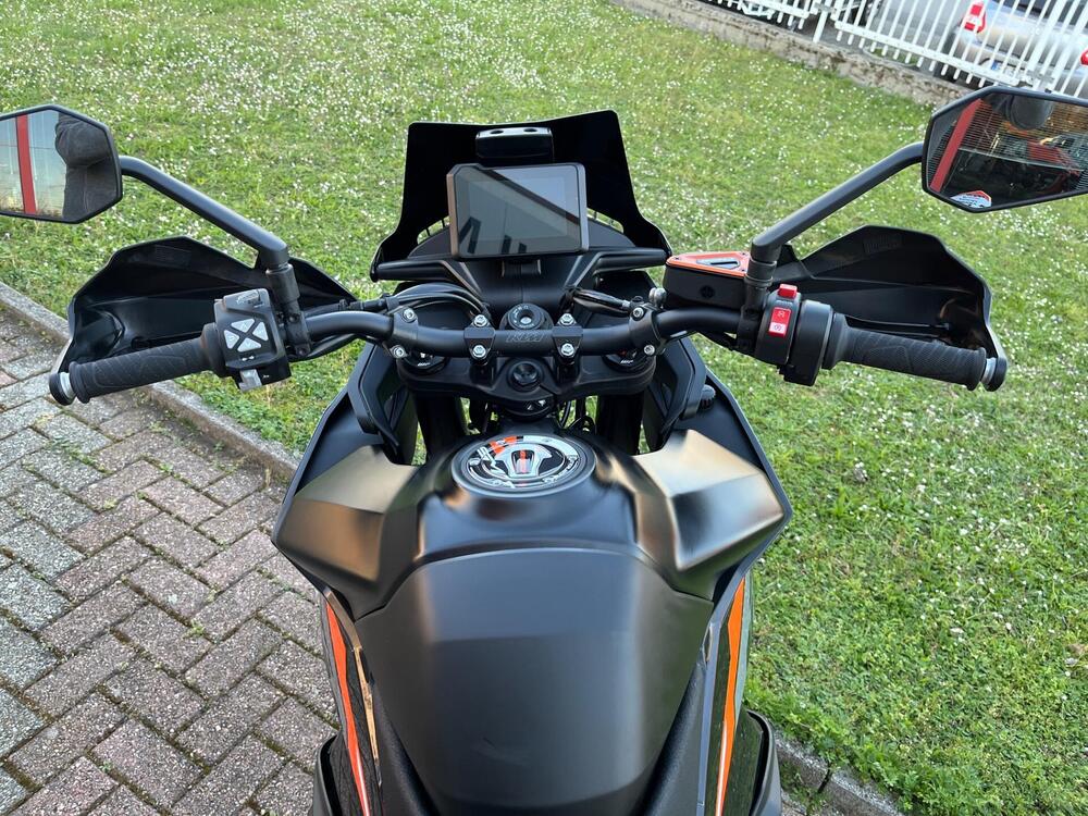 KTM 890 SMT (2023 - 25) (15)