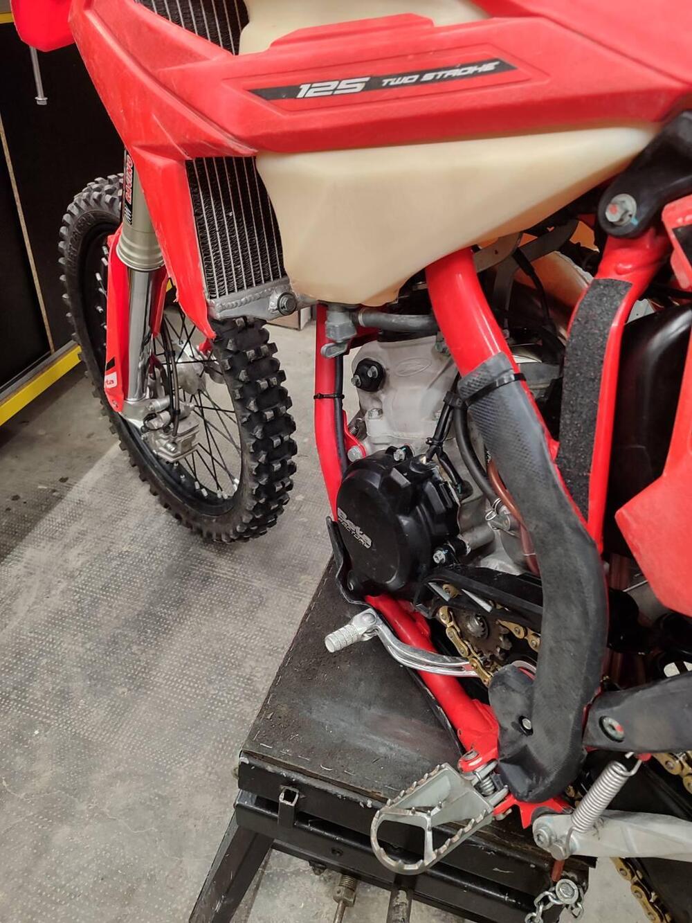 Betamotor RR 125 2T Enduro (2024) (2)