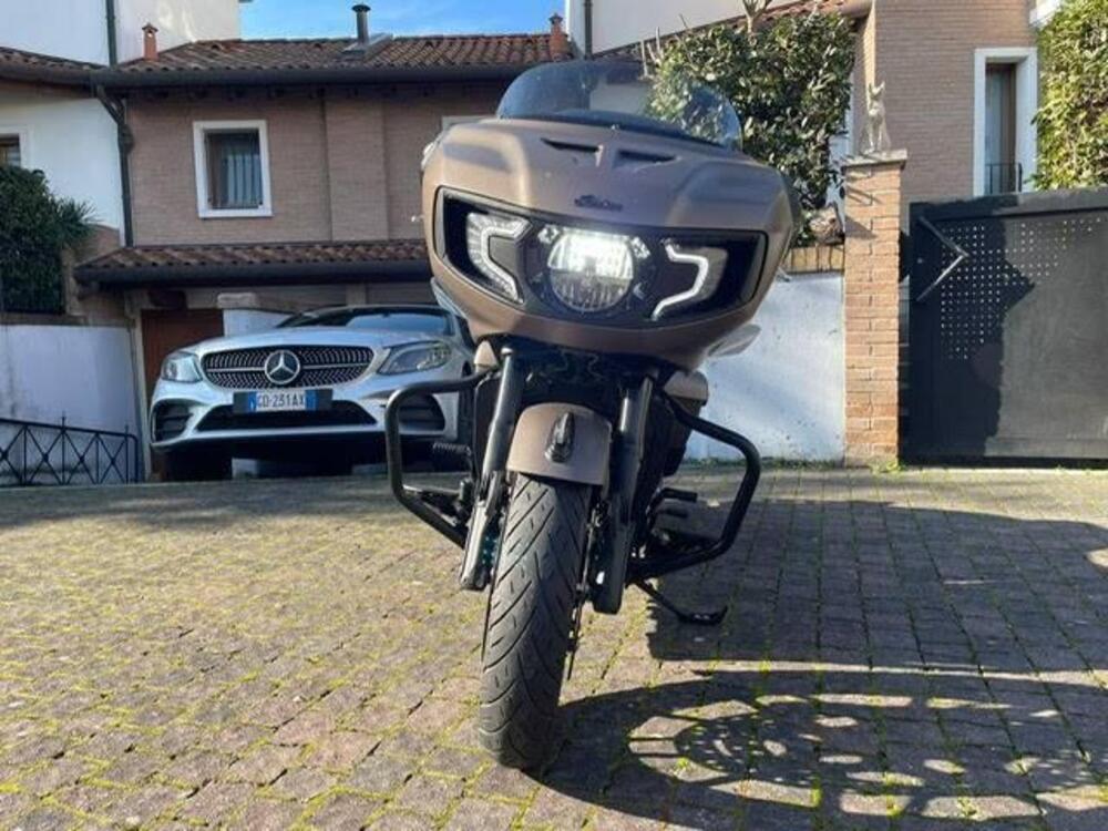 Indian Challenger 1768 Dark Horse (2021 - 25) (4)