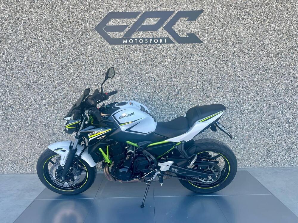 Kawasaki Z 650 (2021 - 24) (2)