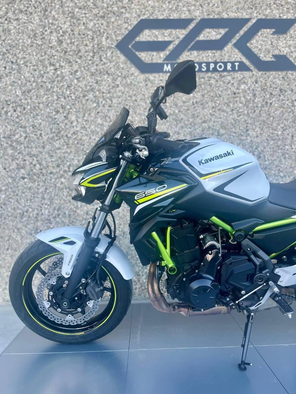 Kawasaki Z 650 (2021 - 24) (4)
