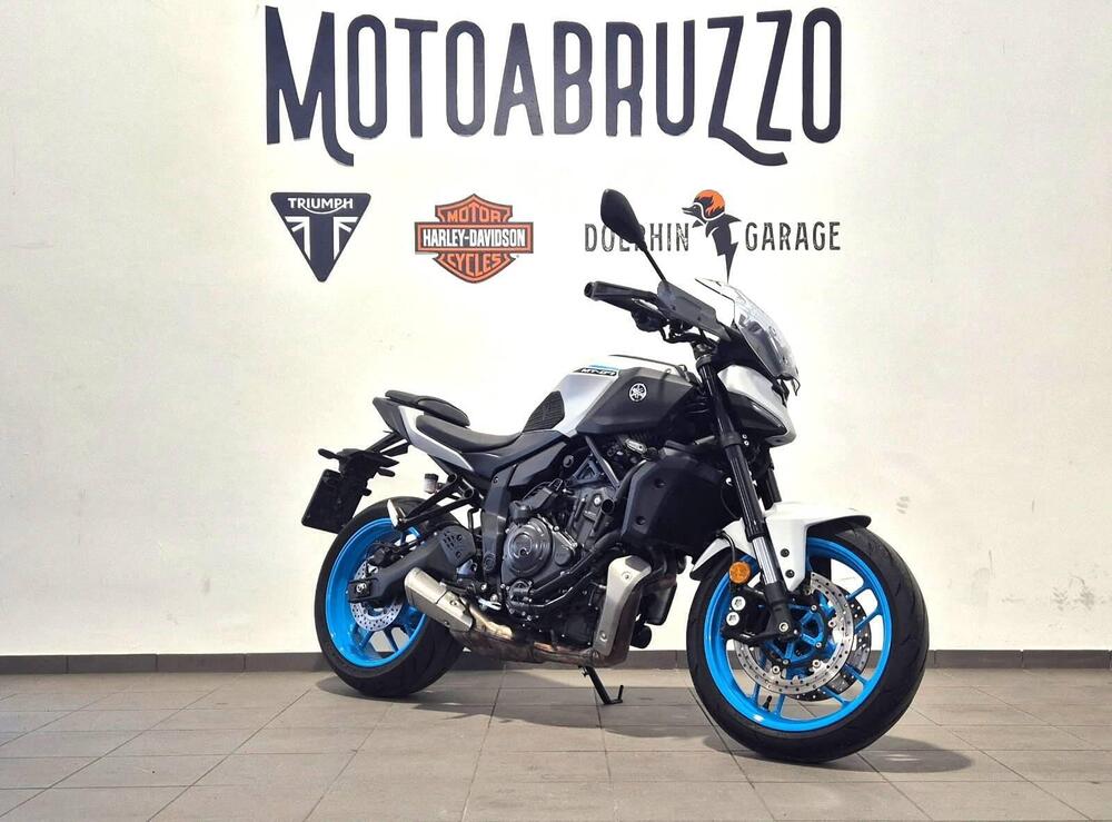 Yamaha MT-07 Y-AMT (2025 - 26) (7)