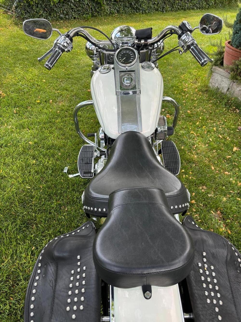 Harley-Davidson 1450 Heritage Classic (1999 - 02) - FLSTC (6)