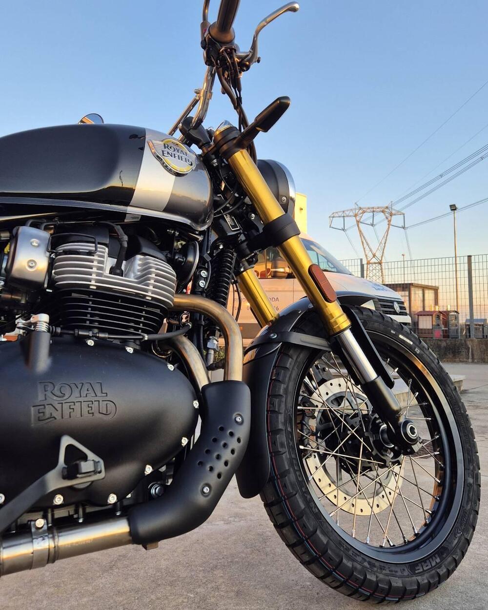 Royal Enfield Bear 650 (2025 - 26) (5)