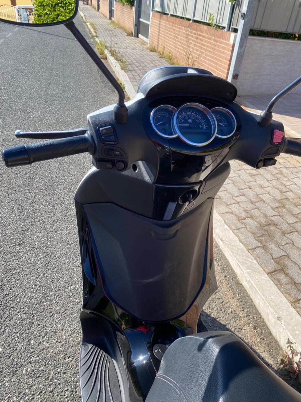 Piaggio Beverly 125 S i.e. (2010 - 17) (6)