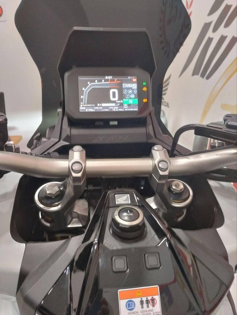 Honda X-ADV 750 DCT (2021 - 24) (7)