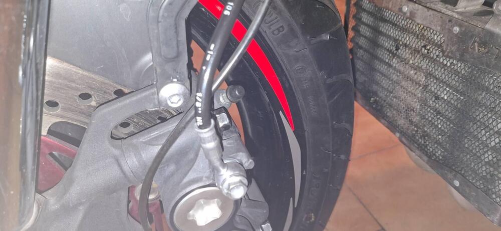 Yamaha MT-10 (2017 - 20) (6)