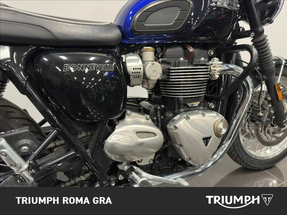 Triumph Bonneville T120 Stealth Edition (2024) (6)