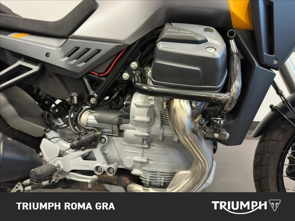 Moto Guzzi Stelvio (2024 - 26) (8)