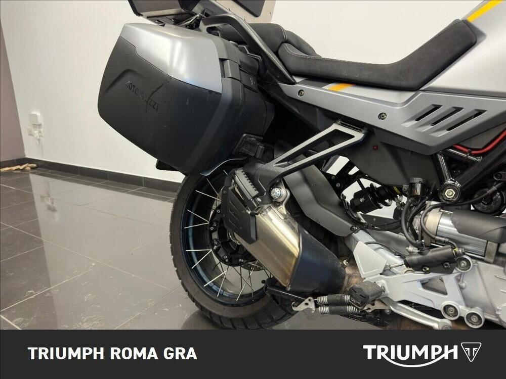 Moto Guzzi Stelvio (2024 - 26) (6)