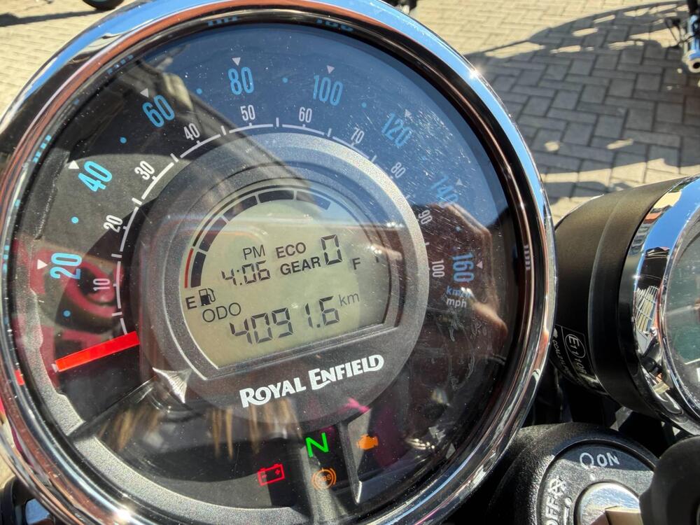 Royal Enfield Meteor 350 (2021 - 26) (2)