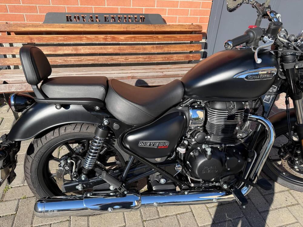 Royal Enfield Meteor 350 (2021 - 26) (4)