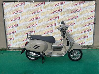 Vespa GTS 310 (2025 - 26) usata