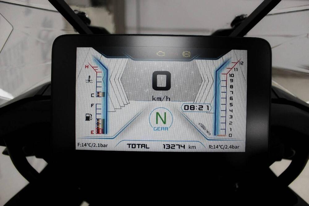 QJ Motor SRT 800 SX (2024 - 25) (7)